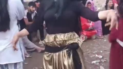 Turkish wedding dance