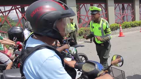 Inmovilizados 107 vehículos en el área metropolitana de Bucaramanga este puente festivo