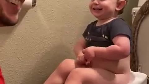 I didn't poop, I peed! - Viral sensation