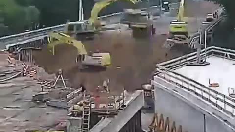 Timelapse of the construction, Amazing and fast !