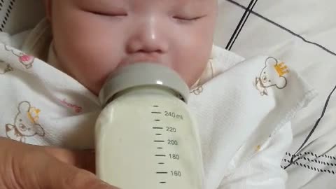 Fall asleep while eating