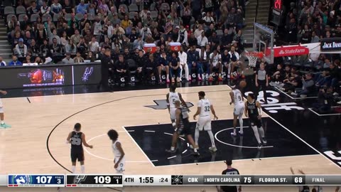 NBA - Wemby buries the clutch 3...