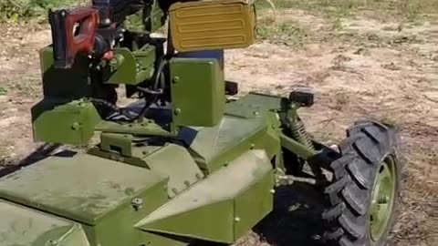 Ukrainians Demo Machine Gun Mounted RC Quad