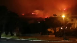 Fire raging avbove Vredehoek