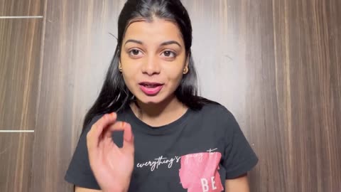 Hudabeauty eyeshadow pallets review in Telugu -sanutha sam