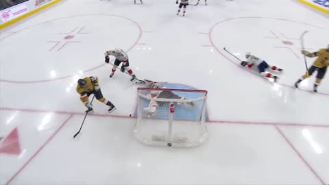 FLA@VGK: Bobrovsky with a great save