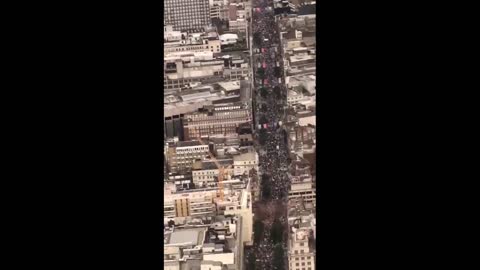 MASSIVE Anti-Lockdown Protest In London Draw Tens Of Thousands