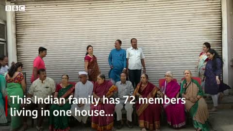 What is it like to live in a family of 72 people? - BBC News