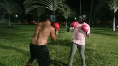 SOUTHBEACH BOXING PT. 3| REZ KEEPS GOING