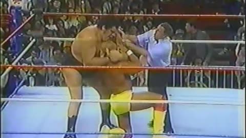 Andre the Giant vs Hulk Hogan with Ted Dibiase ringside