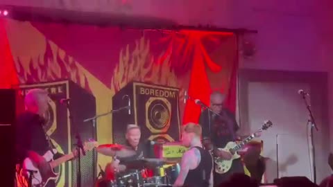 Sex Pistols feat. Frank Carter 'Bodies' live at Bush Hall, London