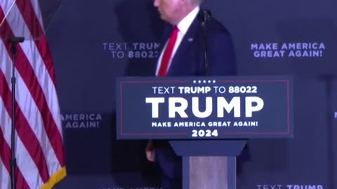 Trump mocks Biden by appearing clueless on stage