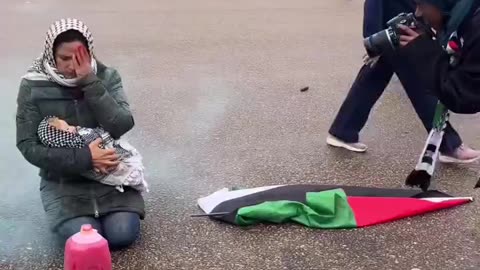 'Worst Show Ever': Activists Reenact What's Happening In Gaza In Front Of The White House