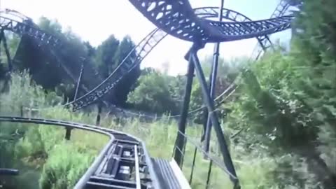 10 SCARIEST Roller Coasters IN HISTORY!!!!!