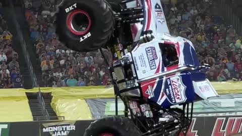 very dangerous monster truck stunts monster truck stunts#shorts #respect #viral #funny