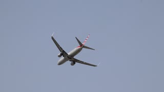 American Airlines Boeing 737-800 Departing St Louis Lambert Intl for Winston Salem, NC