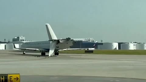 Delta Air Lines collides with a Delta Connection Bombardier at Atlanta International Airport.