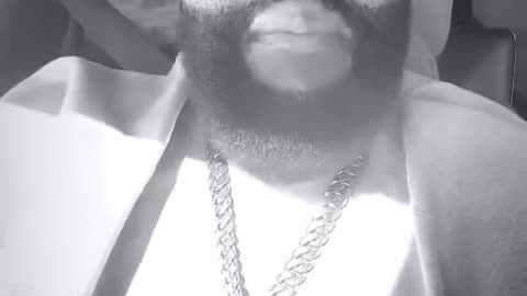 Rick Ross offers to sign Kanye West to MMG