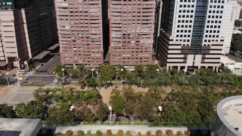 Kaohsiung Main Public Library 高雄市立圖書館 🇹🇼 (2018-12) {aerial}