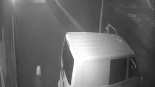 Burglars in cycle shop flop