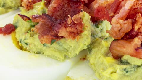 Keto Avocado Deviled Eggs with no mayonnaise - Easy - #shorts