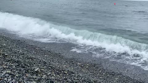 Sound of waves along Mongdol Beach in Tongyeong, South Korea