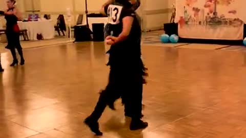 Hips Don't Lie ~ Shakira ~ Ballroom ~ Salsa.