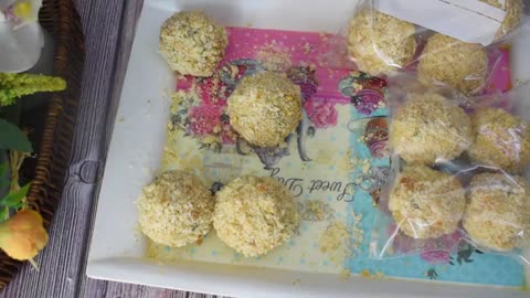 Cheese Balls Recipe _ Crispy & Cheesy Cheese Balls _