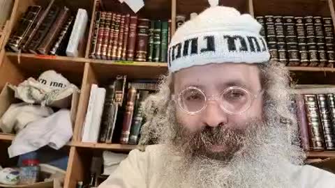 Shehecheyanu on new snazzy glasses from cousin Chaim Nanach