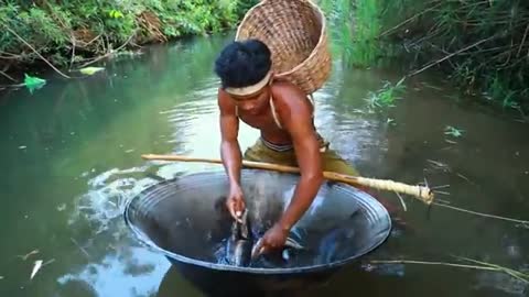 Survival in the Rain Forest - Hunting and eating Duck