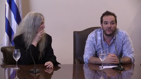 "Tenemos que guiar a nuestros jóvenes y ayudarlos en su lucha"