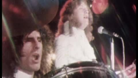 Slade - Far Far Away = 1974