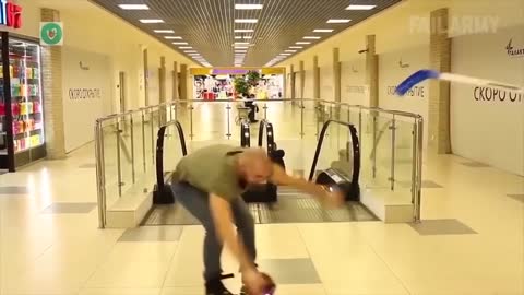 FUNNY INSTANT REGRET IN SHOPPING CENTER