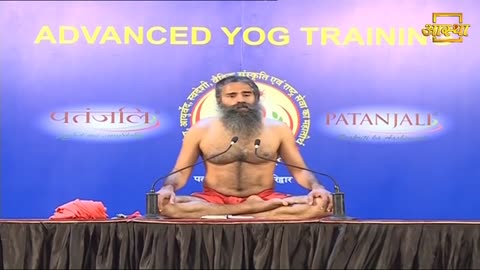 Baba Ramdev camplit Bodiwetlost yog.