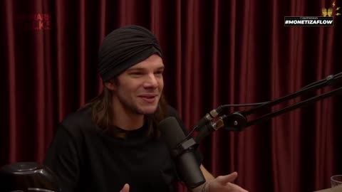 MONARK CHEGOU AO JOE ROGAN