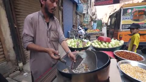 The ultimate Lahore street food breakfast Pakistan