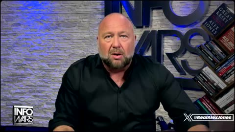 Alex Jones: Putin Publicly Says He Will Nuke NATO Countries If Western Missiles Strike Russia