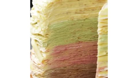 100-LAYER GIANT CREPE CAKE