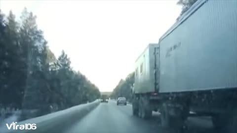 Confused Russians. From the point of view of the car's on-board camera.