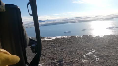 Doors-off Aerial Photo Flight in Antarctica My fingers were really cold and frozen at 6000 feet. 🥶 2