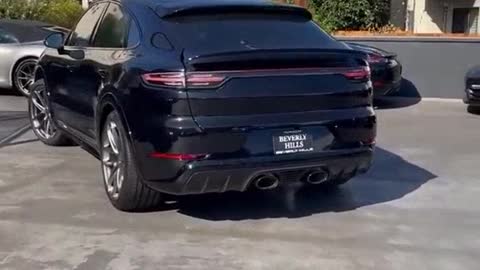 1794# Porsche Cayenne GTS Coupe Exhaust SoundirlrkQWPnmE