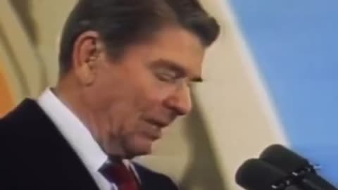 That time when president Ronald Reagan reacts to a balloon popping during his speech in 1987