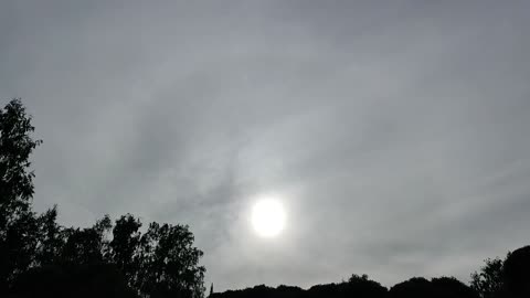 16.8. - 17.8.2024: Sun halo, clouds.