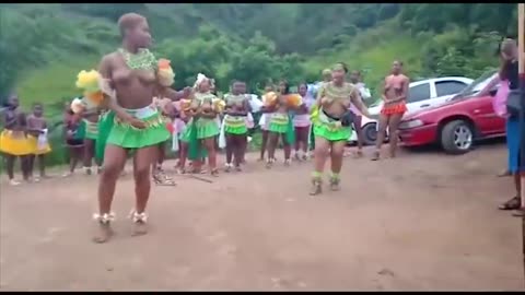 Umemulo Virgins Dancing