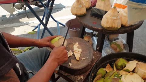 Amazing Coconut Cutting Skills