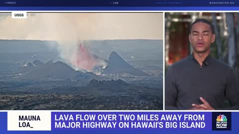 LAVA MOVING TOWARD A MAJOR HIGHWAY IN HAWAII