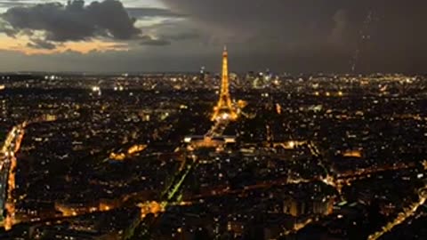 Paris tour 2022 night view