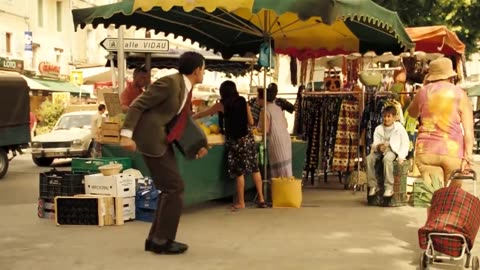 Incredible Street Performers! _ Mr Bean's Holiday _ Mr Bean Official