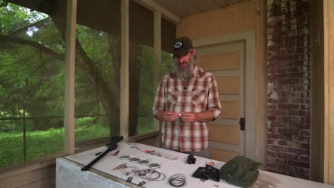 How to set up a Hunting and Fishing Cache