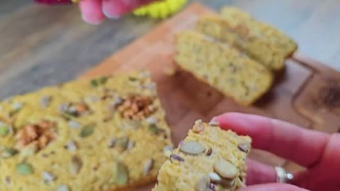 Flourless Oatmeal Bread Recipe For A Healthy Breakfast! No Butter, No Kneading!